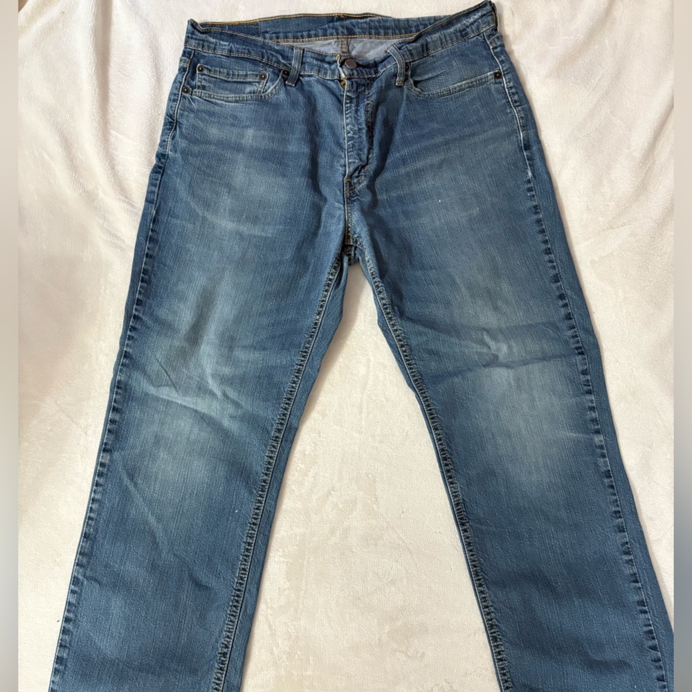 Levi's Men's Light Blue Straight Jeans